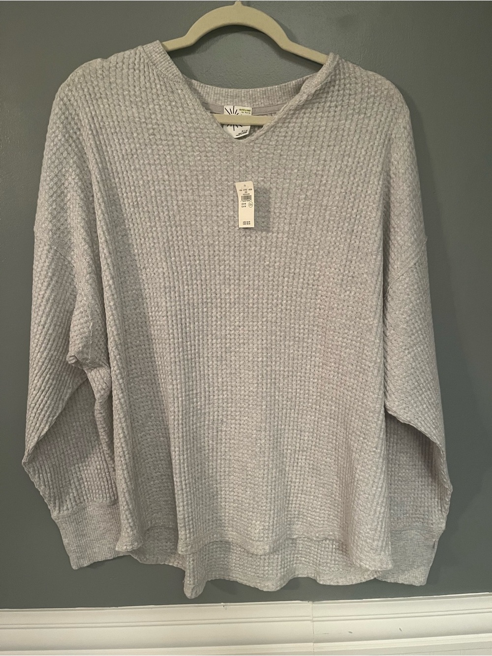 Aerie Light Gray Women’s Waffle Knit Top Medium